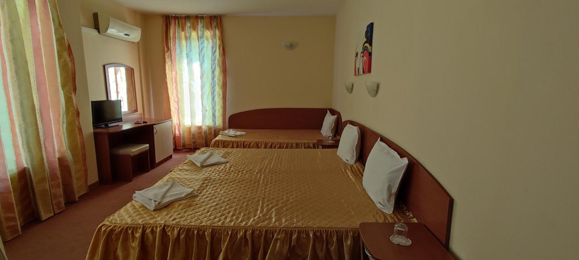 Family Hotel Mimosa Carewo Zewnętrze zdjęcie